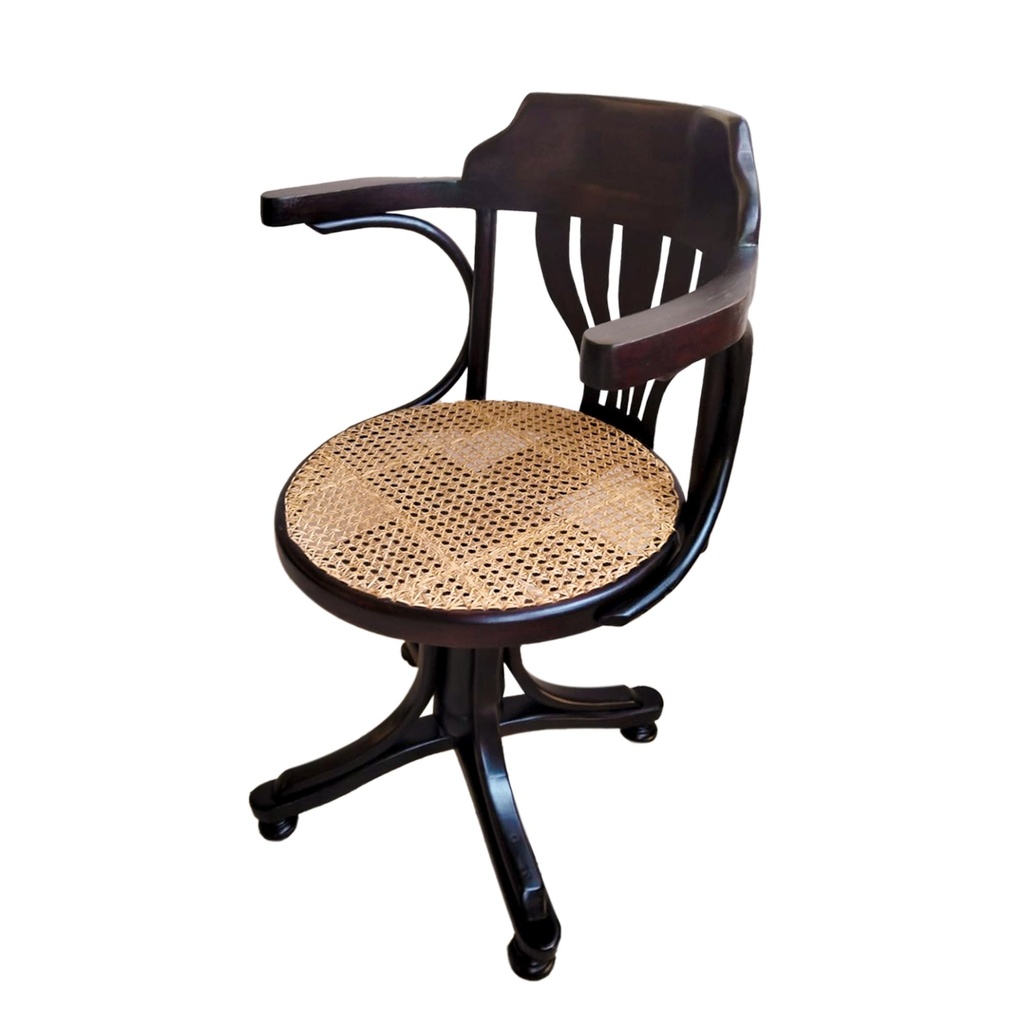 Beech handmade armchair